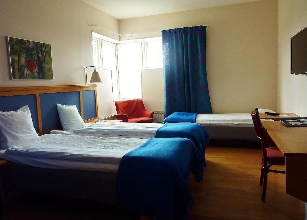 Erikslund Hotel 4*